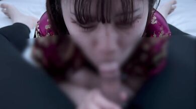 Intense blowjob in a Chinese dress
