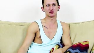 Twinks Kiss And Share Intimate Secrets In Hot Interview