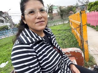 Conoci a una chica por facebook y tuvimos nuestra primera cita juntos, last feliz