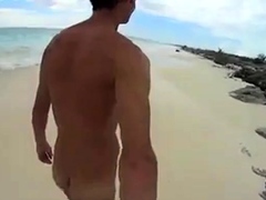 Str8 men jerk off in Cuba beach Playa