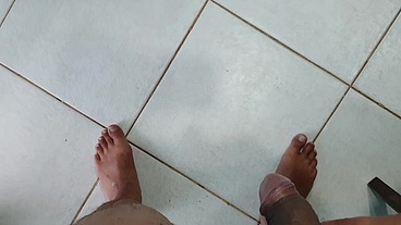 Paty Bumbum faz tatuagem com a buceta aberta e paga com a xereca . Mirella Mansur - Alex Lima - Alemao Tatuador