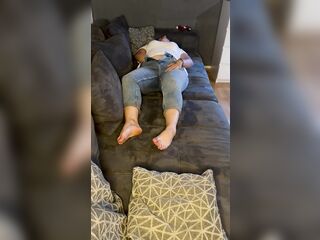 Bonie and Clyde's Masturbation Foreplay Bed Jeans Trembling Twitch Groaning Multiple Climax Snatch