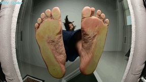 Angry Land lady will take foot cleaning as payment!! - MOV