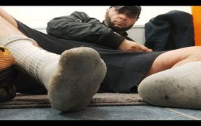 Dirtyjunkbro Spreads Her Ass