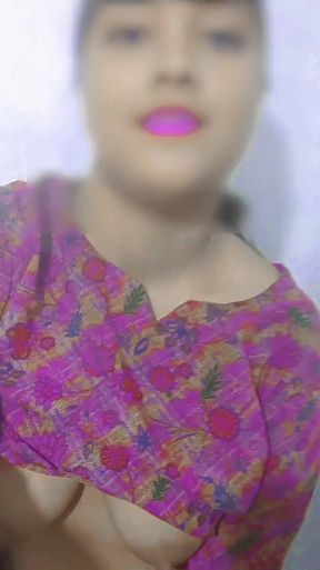 Desi Beauty Girl Fingering on Video Call with Her Lover, Video Call Mms