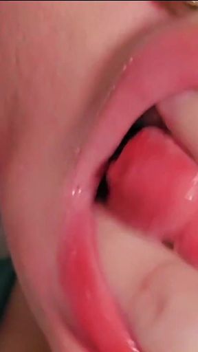 Mouth Fetish! Sloppy Show off of My Lips & Tongue