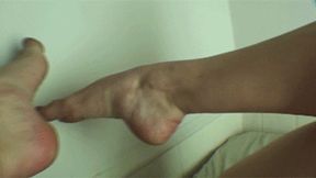 Bobbi "Say Ahh" 1920x1080