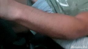 era pra ter sido so uma corrida rapida de aplicativo de motoristas, mas esqueci a bolsa e levei so o celular, moral da historia, paguei a corrida com mamada e dadada de rab