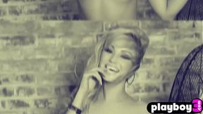 Big tits blonde babe exposed sexy body and revealed perfect natural tits