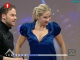 Vittoria Risi got naked during a live show and helped an artist paint her silhouette
