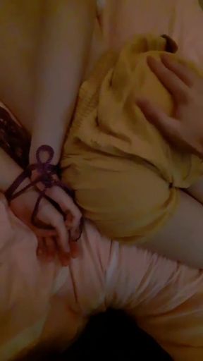 Trans amateur shows off her ass