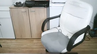 German amateur bear strokes his big cock in the office