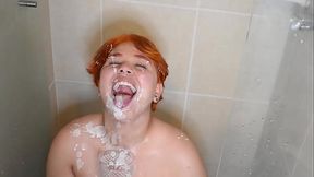 Crazy Dildo Gangbang at the Bathroom ends with a lot of cum