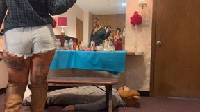 Footrest for 3 Beautfiul Ladies