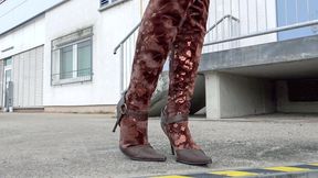 23von Alexas walk in her stiletto boots (mp4-FHD)