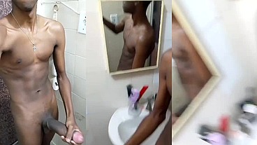 NOVIM GALUDO MOSTRANDO A PIROCA GROSSA