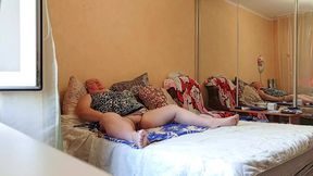 Mother-in-law with big hairy cunt masturbates with toys