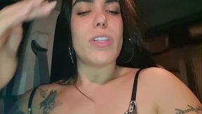 fodi o cuzinho do dentro do carro