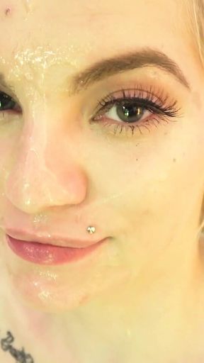 Cum on Kay - Behind the Scene