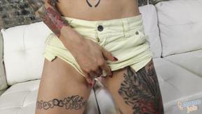 ”MILF Anna Bell Peaks Savors Every Inch Of Her Lovers Prick”