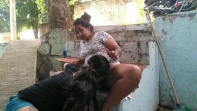 Parte 2 &#x2014; vieja loba seduce anciano &mdash;  lo lleva a follarse en plena calle