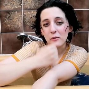 Stepsister gets dunked JOI