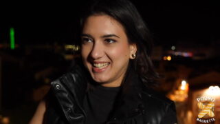 Μεγάλη κωλάρα μωρό Lena Coxx δέχεται βαθύ αναλικό σφυροκόπημα
