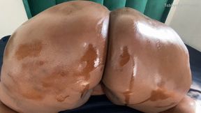 FatNastyAss fingerfucks her asshole while farting!