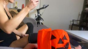 halloween netflix n chill fuck
