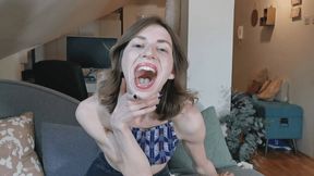 Alanna is very hungry-wmv