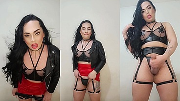 Strip tease solo da morena pauzuda para fans franceses