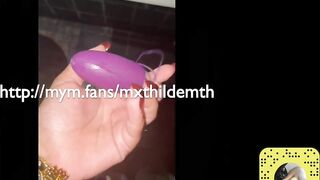Mxthildemth - Vibro En Outdoor Pour me Chauffer Avant Une Bonne Baise !