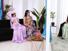 Fingering, Licking and Orgasms in hot Indian Lesbian