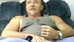 Video: Cum Eating Trucxker