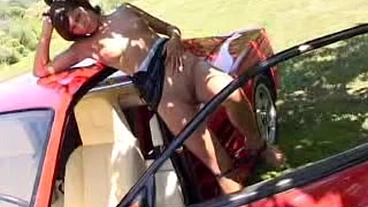 She's gonna rev your engine! 5083h