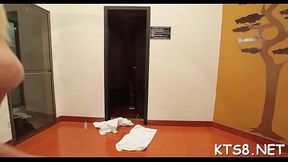 Smooth tranny'_s arse gets rammed