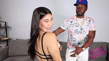 Thick latina Tokyo Lynn meets BBC Blackstar