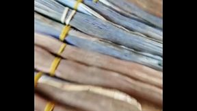 قحبة مغربية يعذبها و يضربها سعودي و كاتغووت