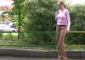 Cute hottie in Russia is spied when she wants to pee