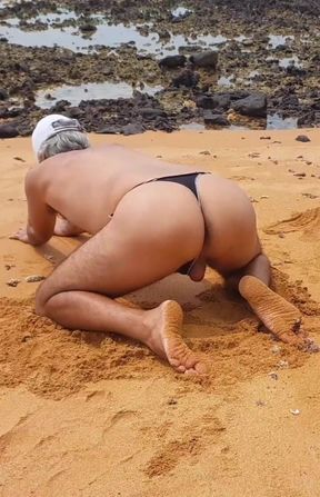 Ladysilva Crossdresser Showing off Her Hot Ass on the Beach in Panties