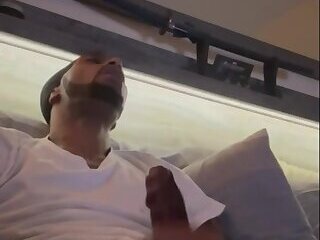 Stroke Session Before Bed (SexyRockstar)