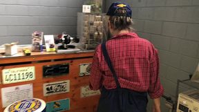 the mechanic fantasy – luna green in a long, no-limits session
