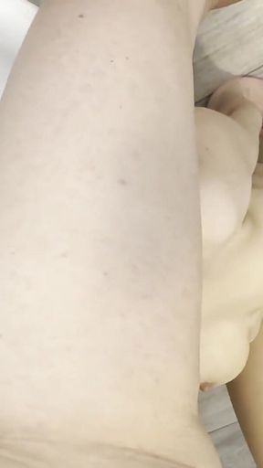 Hanging-boob Girlfriend Worships My Cock with Her Wet Mouth