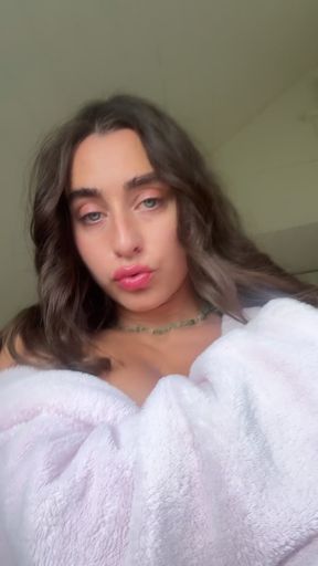 Amateur teen shows off her perky boobs on OnlyFans