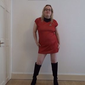 Star Trek Ensign in Sexy Dance in Knee Boots