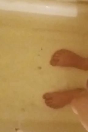 Pacing Naked and Barefoot Peeing on My Foots, in a Bathtub