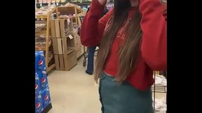 RT lillyvig: Would you lick my lollipop?