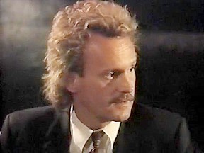 Alicyn Sterling, Angela Summers, David Hughes in vintage xxx movie
