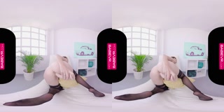 BaBeVR.com Busty Hottie Samantha Bentley Shares Her Fantasies With You