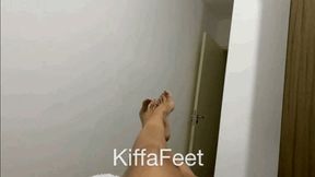 Goddess Kiffa - Foot worship cumming on pink toes - FOOT WORSHIP - FOOT DOMINATION - FOOT HUMILIATION - TOE SUCK - CUMSHOT - CUM ON FEET - POV - FOOT GAG - ANKLETS (720p)